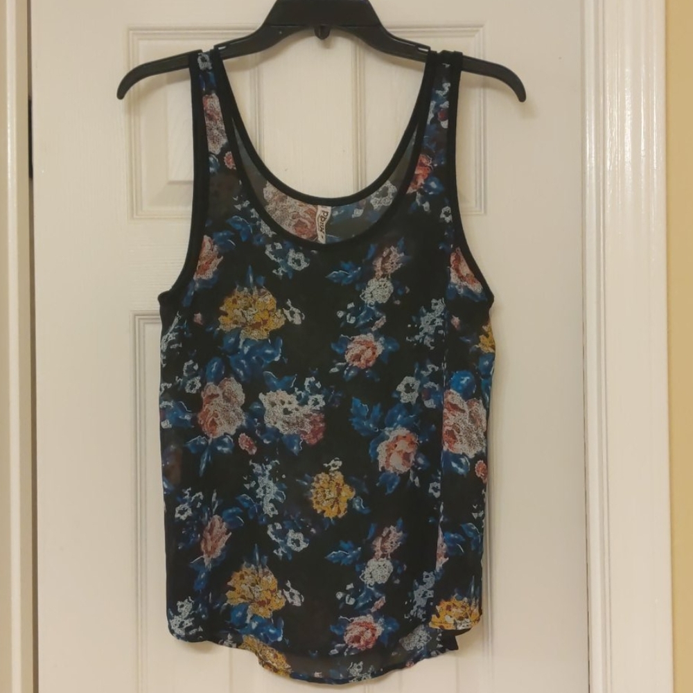 Floral tank